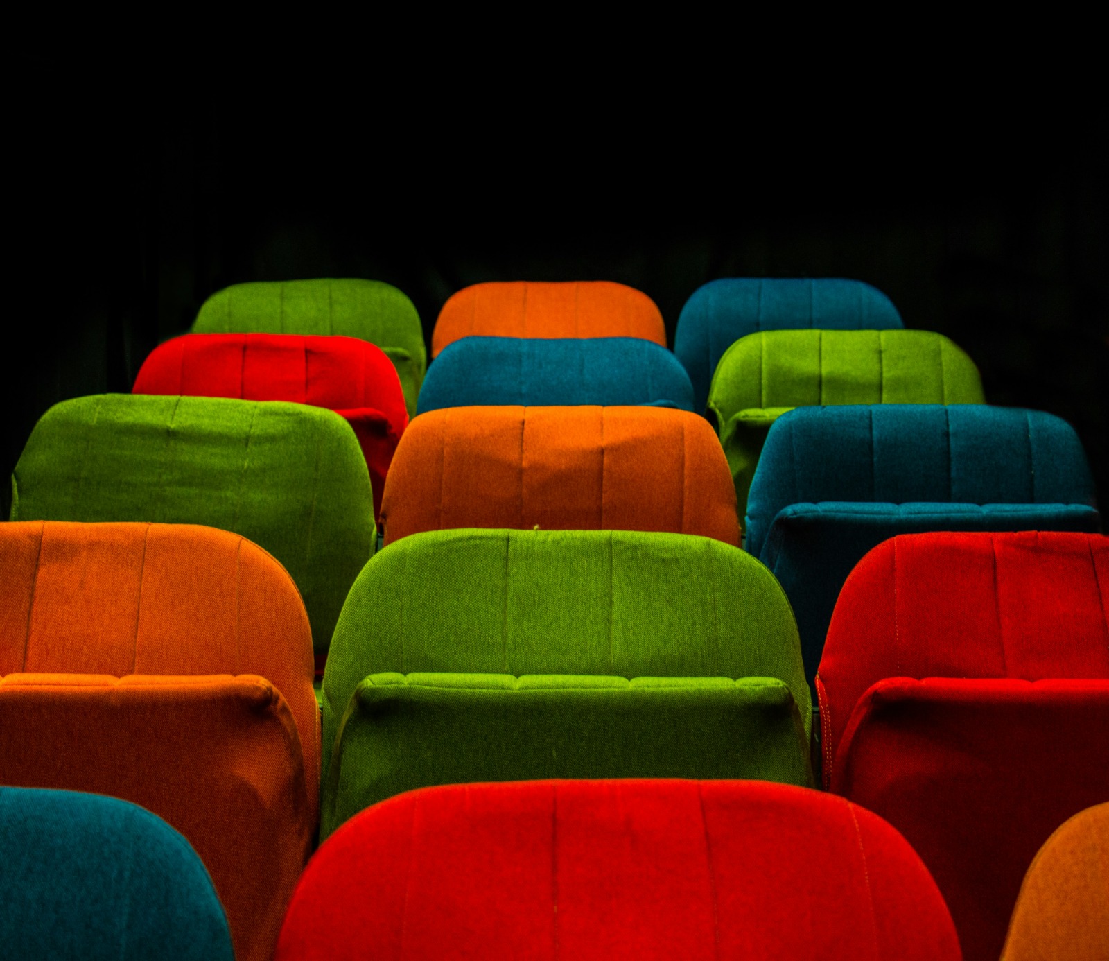vendor-supplier-kursi-auditorium-jakarta-colorful-custom-series