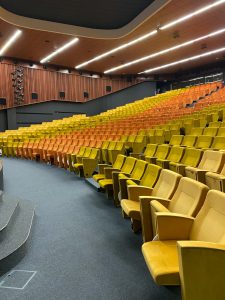 pabrik-dan-pembuat-kursi-auditorium-premium-jakarta-timur-fuku