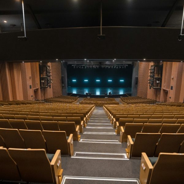 pabrik-dan-pembuat-kursi-auditorium-premium-jakarta-pusat-fuku