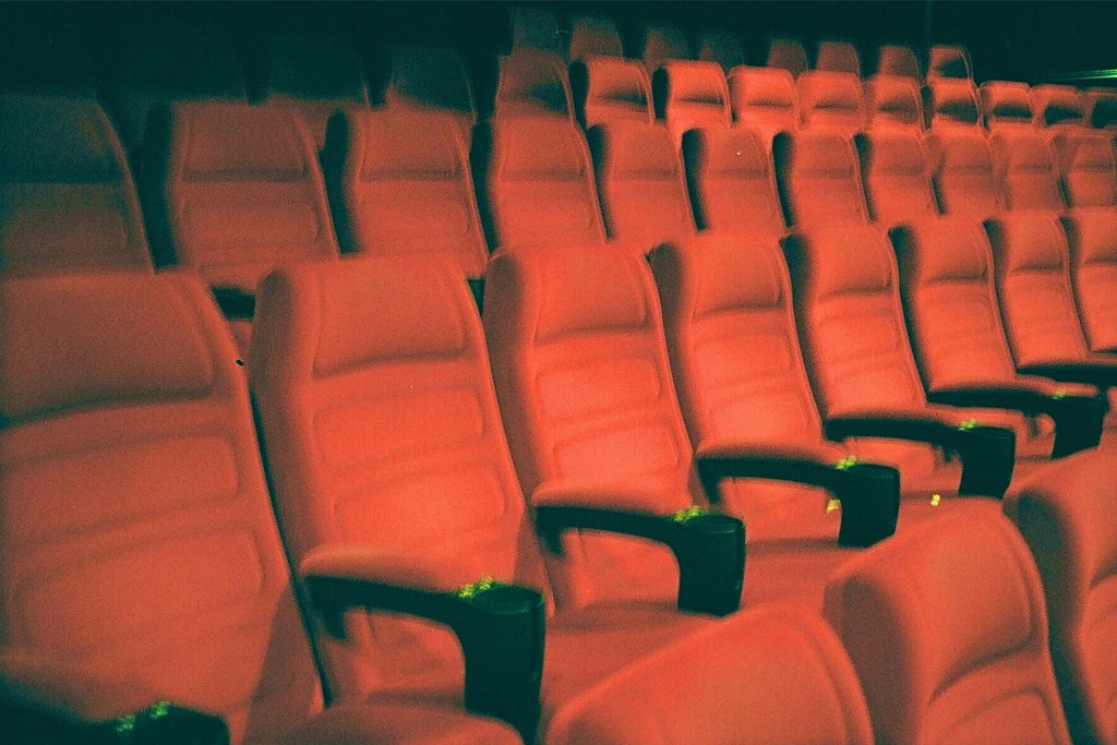 pemasangan-kursi-auditorium-executive-fuku-di-jakarta-selatan